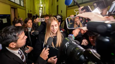 Chiara Ferragni saliendo del juzgado Chiara Ferragni saliendo del juzgado