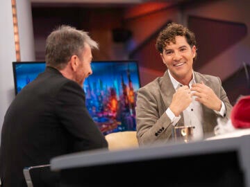"Estaba ilusionado": David Bisbal desvela cómo fue su encuentro con Will Smith