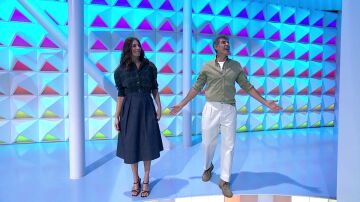 ¡Novedad en La ruleta de la suerte! Jorge Fernández y Laura Moure, presentados por un concursante