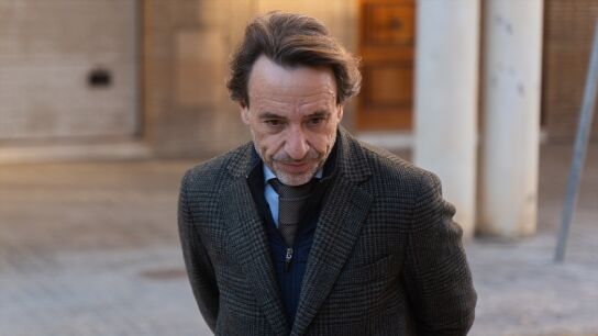 El jefe de gabinete de Maz&oacute;n, Jos&eacute; Manuel Cuenca, a su llegada a los juzgados de Catarroja