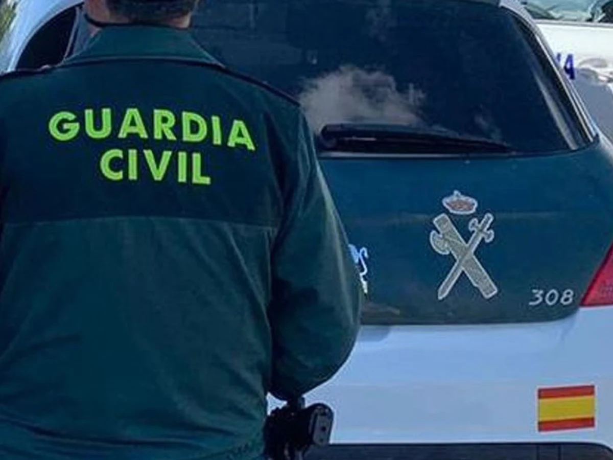 La Guardia Civil registra empresas vinculadas a Servinabar en el marco de la detención de Leire Díez
