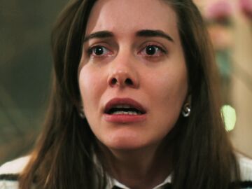 Suna acude desesperada a la vidente Frikiye y recibe una advertencia que la deja a&uacute;n m&aacute;s inquieta
