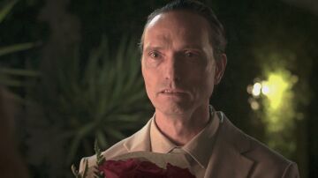 Amanda, aterrada con Saúl tras saber que está obsesionado con ella: “Como vuelvas a acercarte a mí, te denuncio”