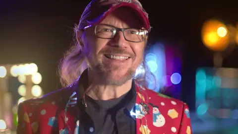 "Tengo un plan": Santiago Segura se une a Cristina Pedroche y Alberto Chicote para montar la 'Super Bowl' de las Campanadas "Tengo un plan": Santiago Segura se une a Cristina Pedroche y Alberto Chicote para montar la 'Super Bowl' de las Campanadas