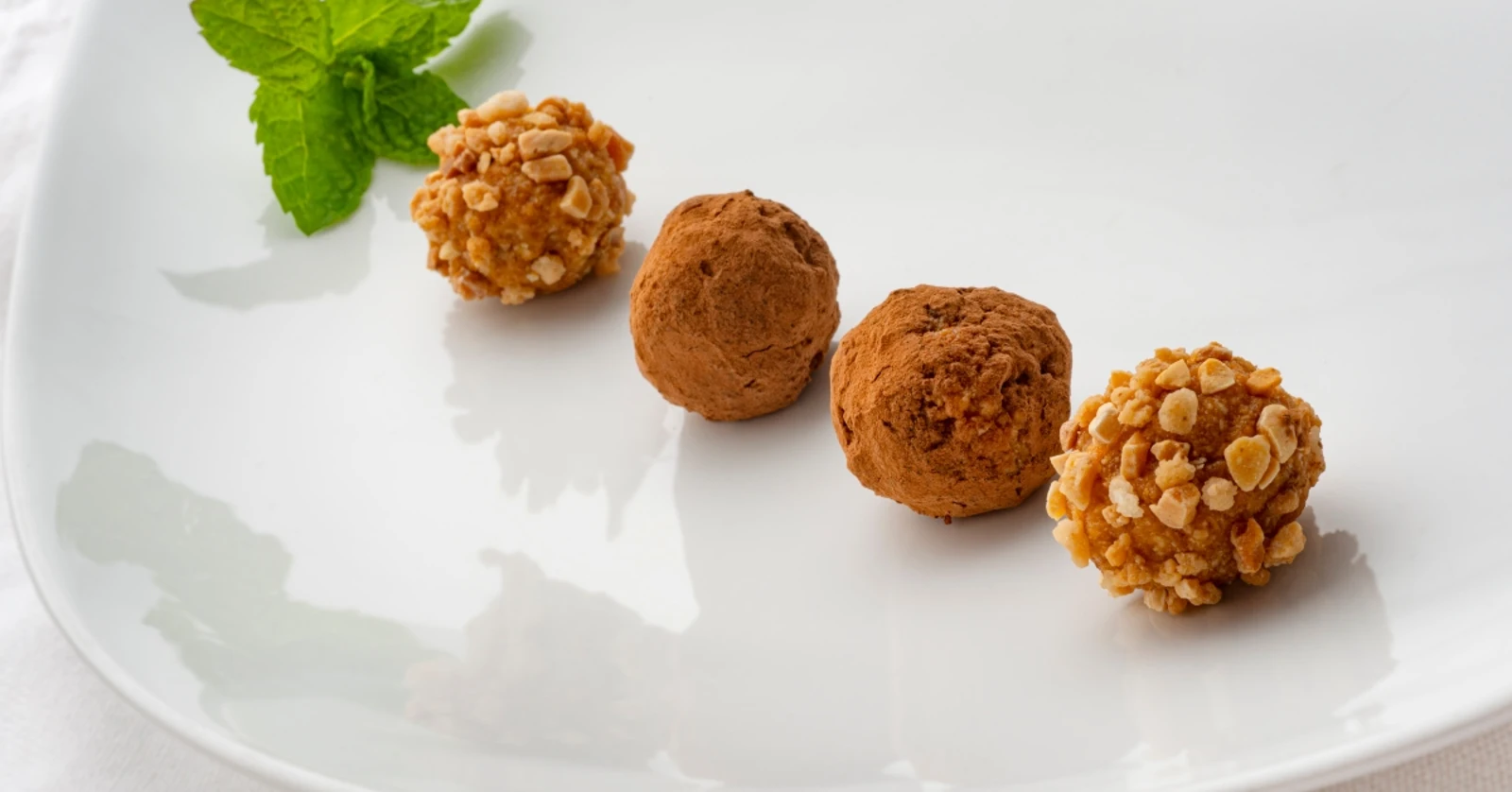 Trufas exprés de dulce de leche y galleta de Arguiñano para triunfar en tus mesas festivas