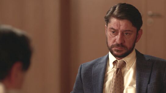 Octavio corta sus relaciones con los Aparicio para proponerles un nuevo negocio: &ldquo;Quiero que te presentes a las elecciones&rdquo;