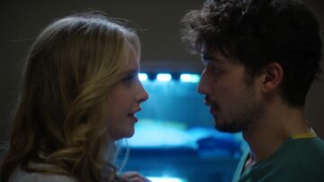 Maral consigue lo que quería: la recuperación de Seren saca a la luz el beso y pone en jaque a la familia de Uras