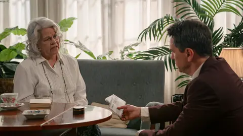 Delia y Gabriel en el Capítulo de 453 de Sueños de libertad Delia y Gabriel en el Capítulo de 453 de Sueños de libertad