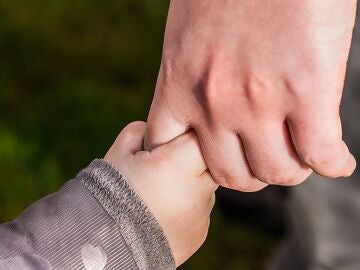 Retiran la custodia a padres de dos menores en Málaga por desnutrición y una de ellas dar positivo en cocaína