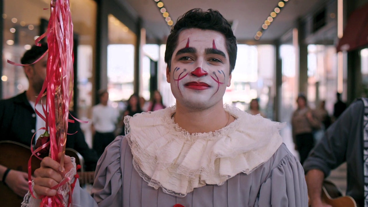 Así suena la canción turca que Ferit le dedica a Seyran y que esconde un poderoso mensaje de amor