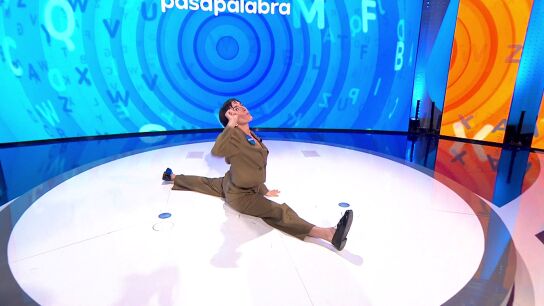 Roberto Leal, hasta las l&aacute;grimas con el show de Cristina Alc&aacute;zar: &ldquo;Me est&aacute;is dando la tarde&rdquo;