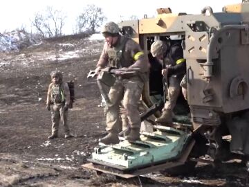 Zelenski se reunirá el lunes con los líderes europeos del E3 para revisar las negociaciones de paz