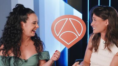 El juego que revela la química entre Ástrid Janer y Ángela Chica en La Encrucijada 