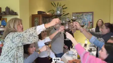 Cada vez más hosteleros bajan la persiana en Navidad para "apostar por la familia" Cada vez más hosteleros bajan la persiana en Navidad para "apostar por la familia"