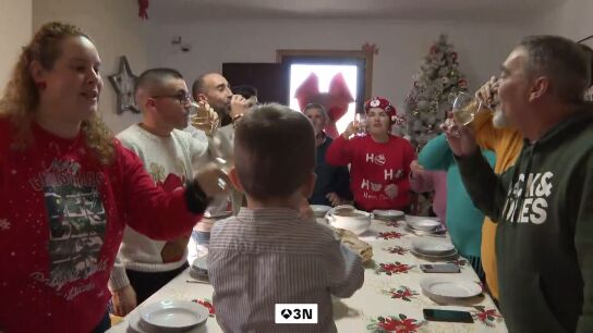 La avalancha de regalos en Navidad dispara el s&iacute;ndrome del ni&ntilde;o hiperregalado y preocupa a los expertos