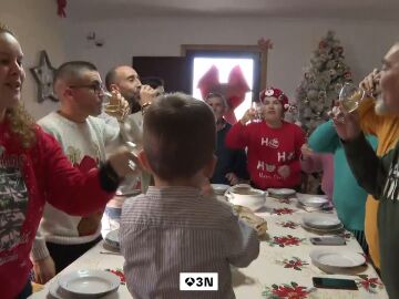 La avalancha de regalos en Navidad dispara el s&iacute;ndrome del ni&ntilde;o hiperregalado y preocupa a los expertos