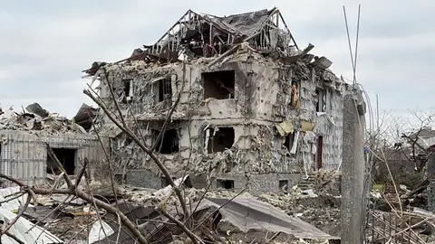 Imagen de un edificio en Ucrania Imagen de un edificio en Ucrania