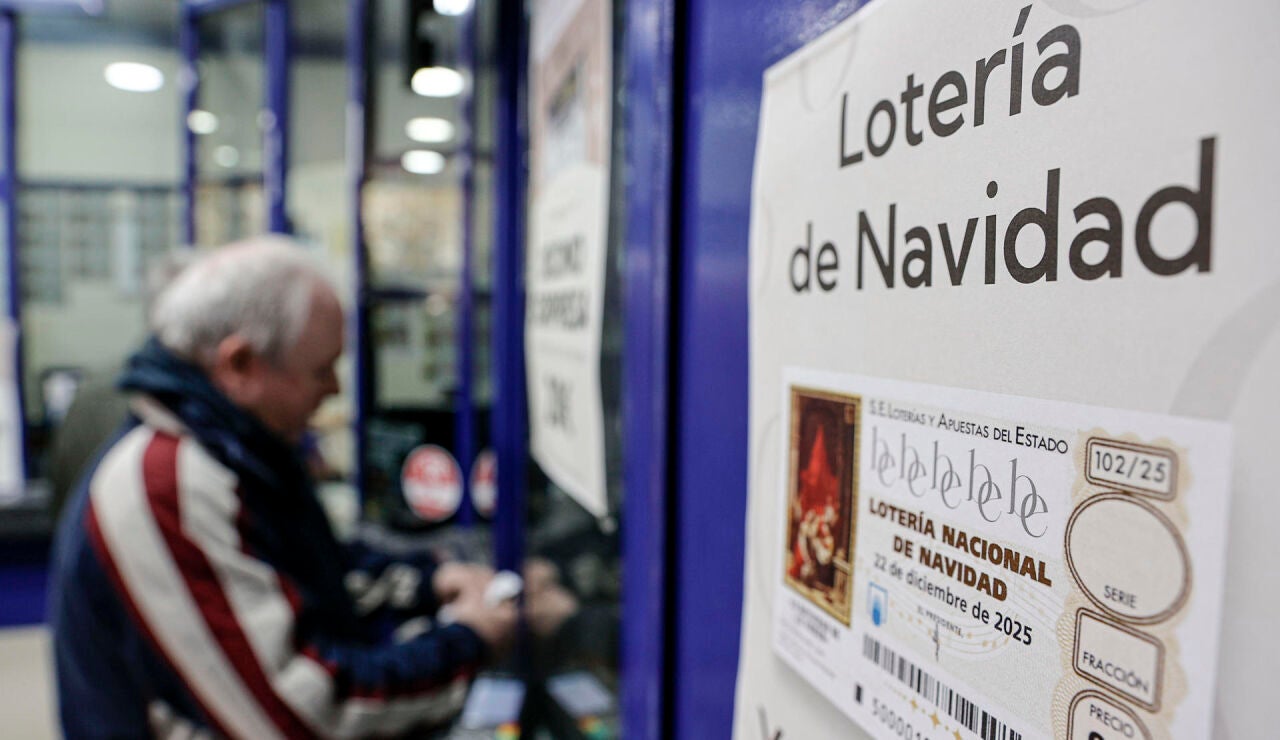 Imagen de un d&eacute;cimo en una administraci&oacute;n 