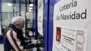 Imagen de un décimo en una administración Imagen de un décimo en una administración