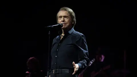 Raphael en su concierto en Madrid Raphael en su concierto en Madrid