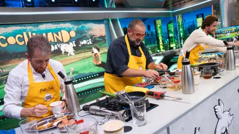 "Qué manita tengo": Manuel carrasco se luce con la receta de David de Jorge "Qué manita tengo": Manuel carrasco se luce con la receta de David de Jorge