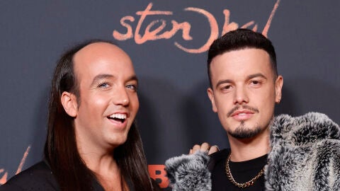 Aless Gibaja posa por primera vez con su novio