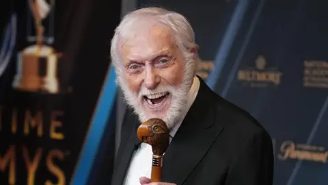 El actor Dick Van Dyke en los Premios Emmy 2024 El actor Dick Van Dyke en los Premios Emmy 2024