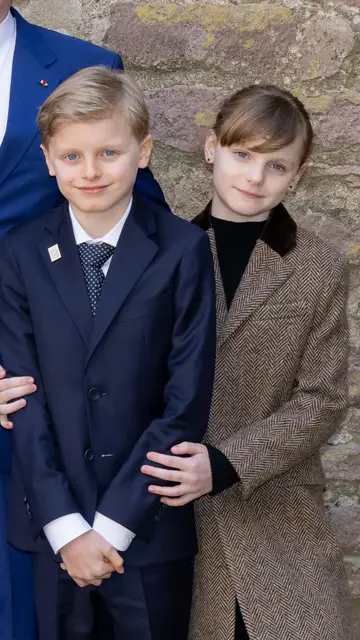 Jacques y Gabriella de Mónaco Jacques y Gabriella de Mónaco