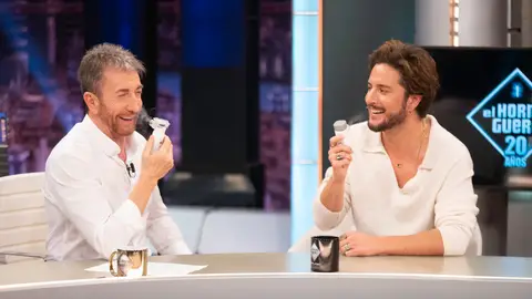 "Esto es como prepararte para las Olimpiadas": así cuida Manuel Carrasco sus cuerdas vocales "Esto es como prepararte para las Olimpiadas": así cuida Manuel Carrasco sus cuerdas vocales