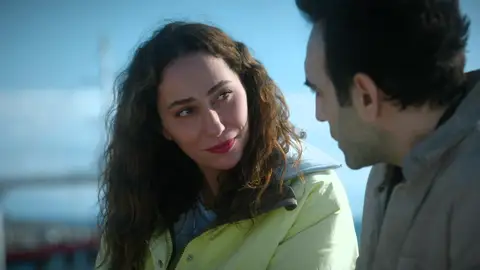 \\TRAMONTANA\Huracan\A3M\A3Multimedia\ContenidosWebs\RENACER\CAPITULOS\SEMANA 8 DICIEMBRE\MARTES\extras\miercoles tarde \\TRAMONTANA\Huracan\A3M\A3Multimedia\ContenidosWebs\RENACER\CAPITULOS\SEMANA 8 DICIEMBRE\MARTES\extras\miercoles tarde