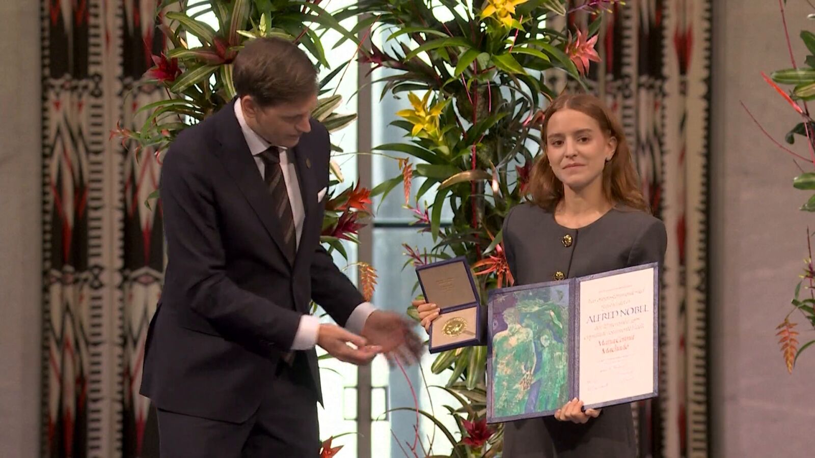 La hija de María Corina Machado recoge el Premio Nobel de la Paz en nombre de su madre