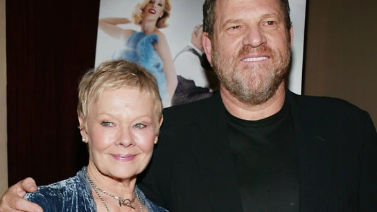 Judi Dench y Harvey Weinstein en 2005 Judi Dench y Harvey Weinstein en 2005