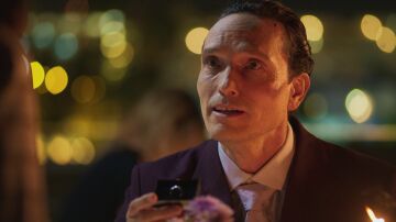 La obsesión de Saúl no tiene límites y propone matrimonio a Amanda: “¿Quieres casarte conmigo?” La obsesión de Saúl no tiene límites y propone matrimonio a Amanda: “¿Quieres casarte conmigo?”