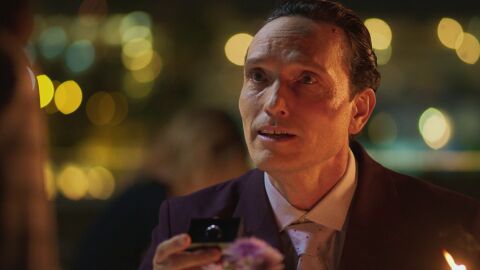 La obsesi&oacute;n de Sa&uacute;l no tiene l&iacute;mites y propone matrimonio a Amanda: &ldquo;&iquest;Quieres casarte conmigo?&rdquo;