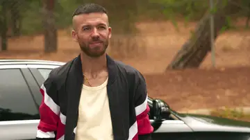 Nando intenta intimidar a Julia… ¡y David saca la cara por ella! Nando intenta intimidar a Julia… ¡y David saca la cara por ella!