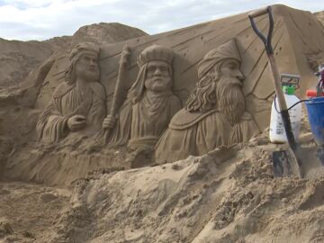 El Belén de arena de Las Canteras en 2025