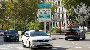 Ayuntamiento amplía a todo 2026 la moratoria de acceso a los vehículos empadronados en Madrid sin etiqueta Ayuntamiento amplía a todo 2026 la moratoria de acceso a los vehículos empadronados en Madrid sin etiqueta