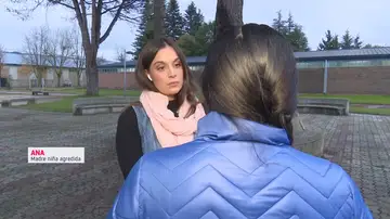 Madre de una menor apalizada y grabada en Miranda de Ebro: "Decía que si las denunciaba le iban a dar otra" Madre de una menor apalizada y grabada en Miranda de Ebro: "Decía que si las denunciaba le iban a dar otra"