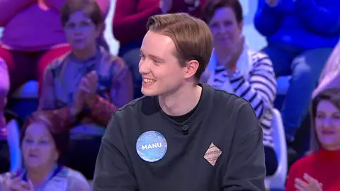 La emoción de Manu al cumplir 400 programas en Pasapalabra: “Es una experiencia que me llevo para toda la vida” La emoción de Manu al cumplir 400 programas en Pasapalabra: “Es una experiencia que me llevo para toda la vida”