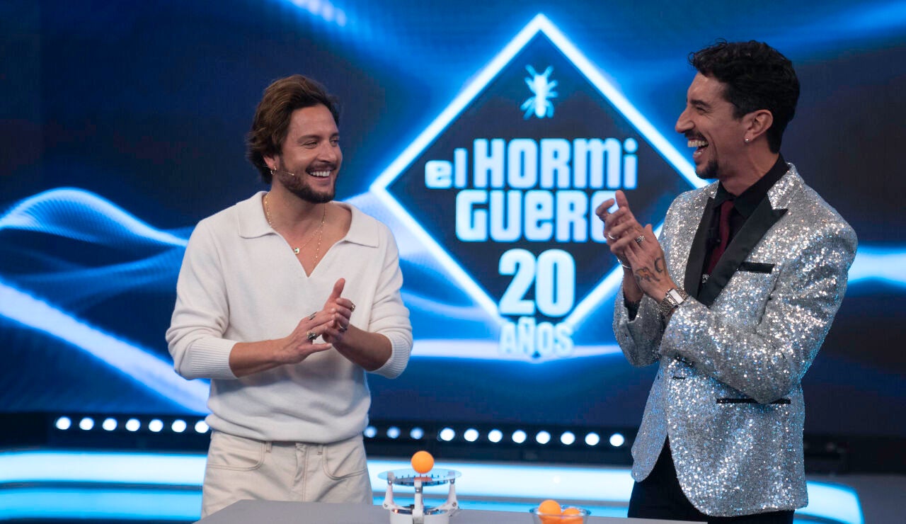 Un robot capaz de mantener el equilibrio: el sorprendente invento con el Marron dej&oacute; boquiabierto a Manuel Carrasco