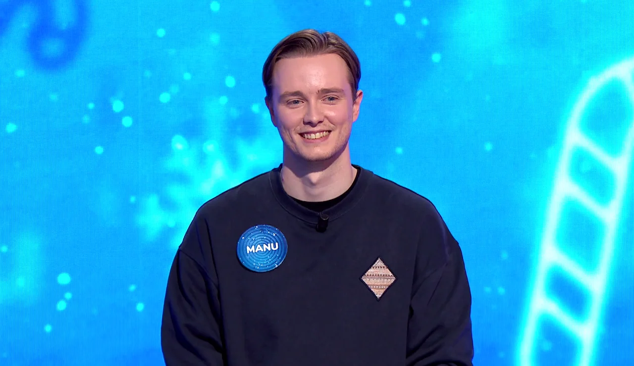 Manu se rinde a los invitados con su poema de despedida: “Nos habéis hecho sentir como Reyes”