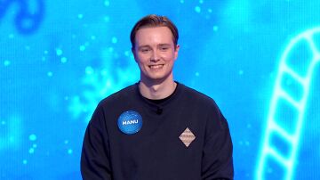 Manu se rinde a los invitados con su poema de despedida: “Nos habéis hecho sentir como Reyes” Manu se rinde a los invitados con su poema de despedida: “Nos habéis hecho sentir como Reyes”