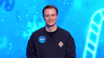 Manu se rinde a los invitados con su poema de despedida: “Nos habéis hecho sentir como Reyes” Manu se rinde a los invitados con su poema de despedida: “Nos habéis hecho sentir como Reyes”