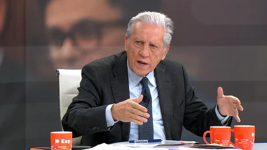 Diego López Garrido en Espejo Público. Diego López Garrido en Espejo Público.