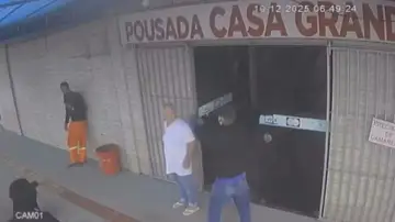 Asesinato a plena luz del día Asesinato a plena luz del día