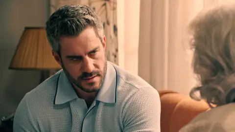 Andrés, incapaz de convencer a Delia de las mentiras de su hijo... ¡la ha manipulado a ella también! Andrés, incapaz de convencer a Delia de las mentiras de su hijo... ¡la ha manipulado a ella también!