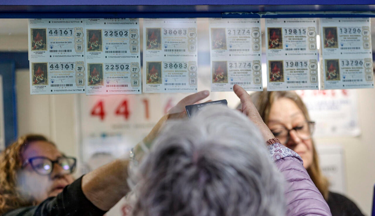 Hasta qu&eacute; hora se puede comprar Loter&iacute;a de Navidad 2025