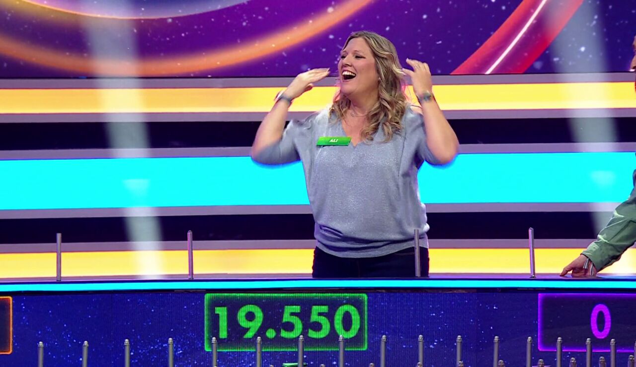 Ali, concursante de La ruleta de la suerte noche