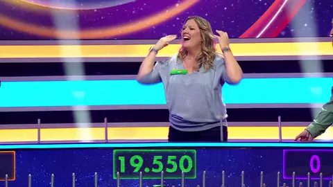 Ali, concursante de La ruleta de la suerte noche Ali, concursante de La ruleta de la suerte noche