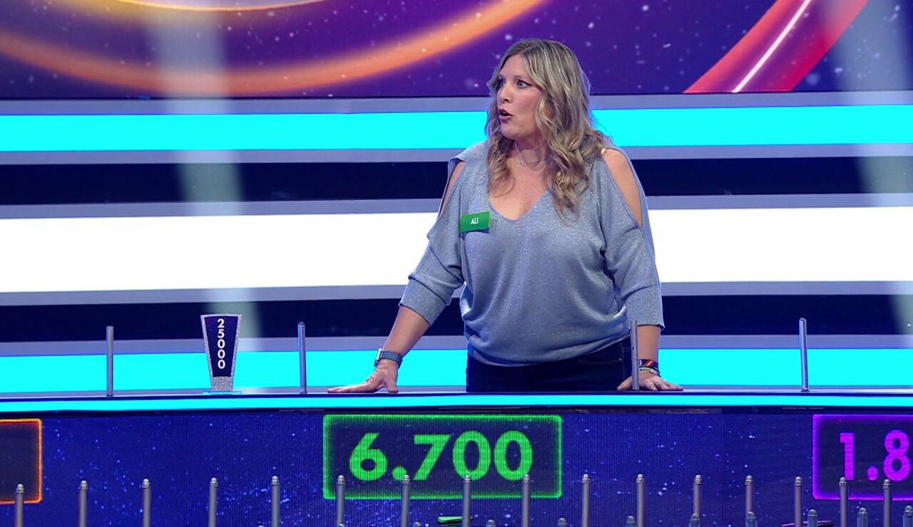 Concursante de La ruleta de la suerte noche